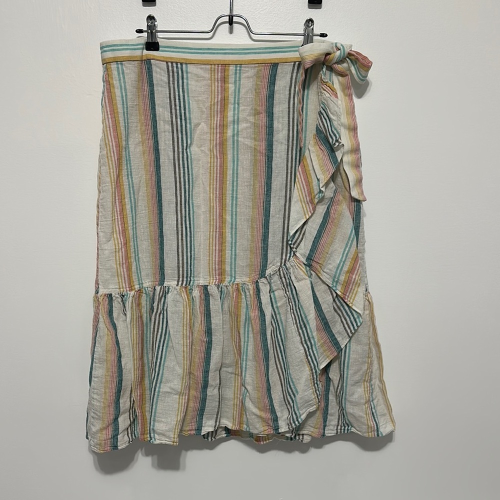 Chaps Cream and Green Wrap Skirt Asymmetrical Ruffled Knee-Length